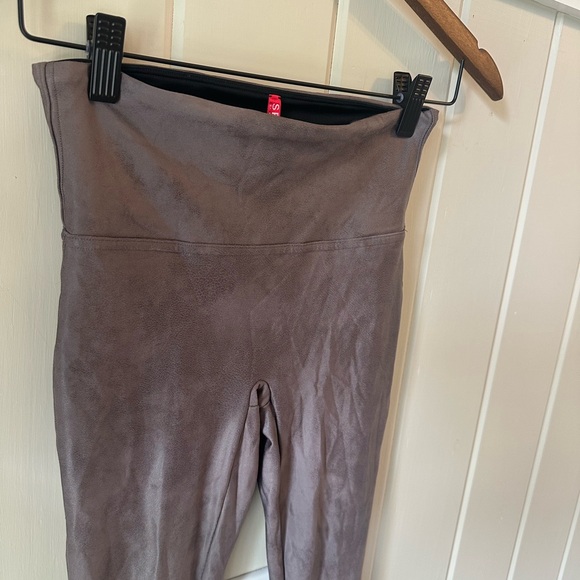 SPANX Grey High-Waisted Leggings - Picture 2 of 5